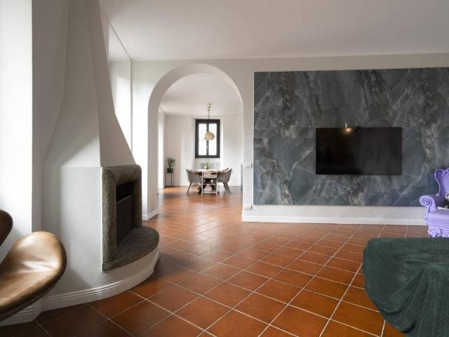 Villa in vendita a Fino Mornasco CO