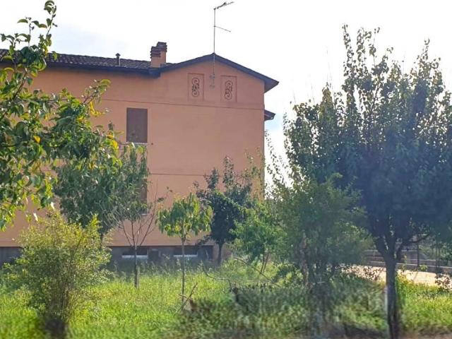 Villa in vendita a Fiorenzuola d'Arda PC