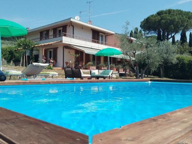 Villa in vendita a Firenze