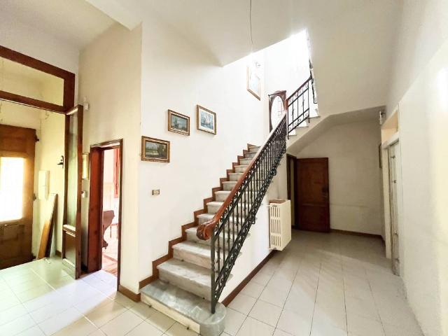 Villa in vendita a Firenze FI