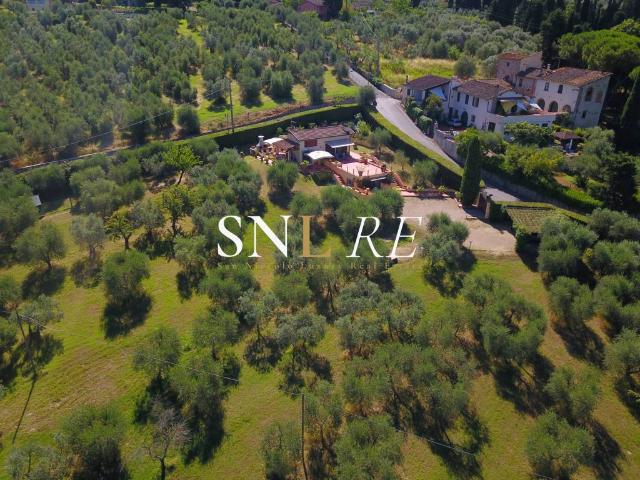 Villa in vendita a Firenze FI