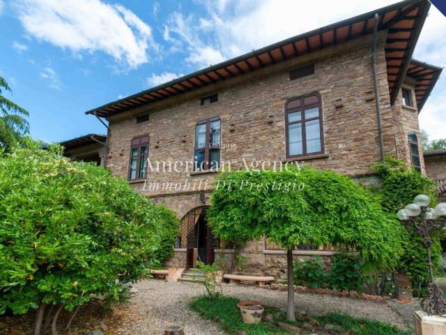 Villa in vendita a Firenze FI
