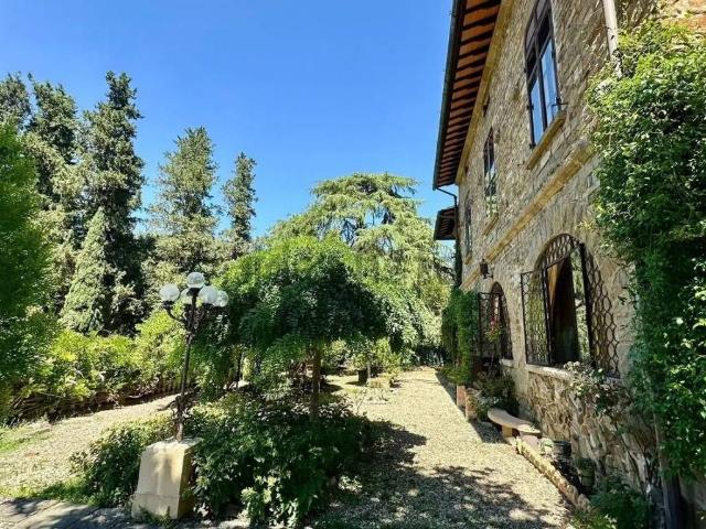 Villa in vendita a Firenze FI