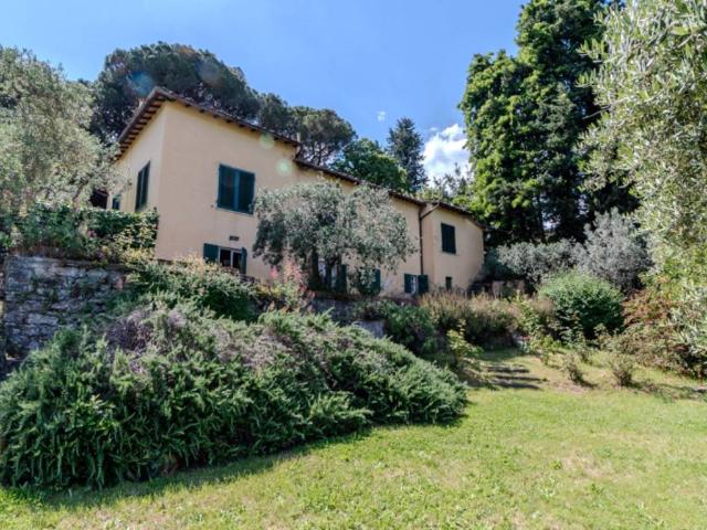 Villa in vendita a Firenze FI
