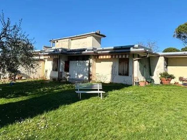 Villa in vendita a Firenze FI