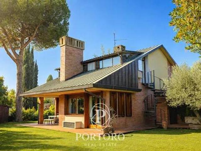 Villa in vendita a Firenze FI