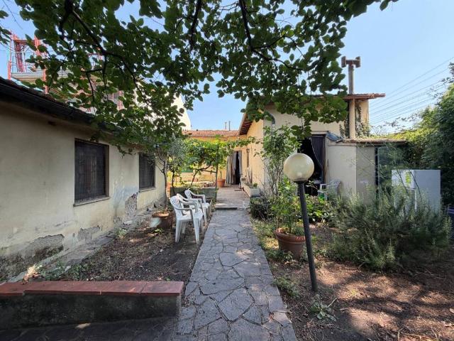 Villa in vendita a Firenze FI