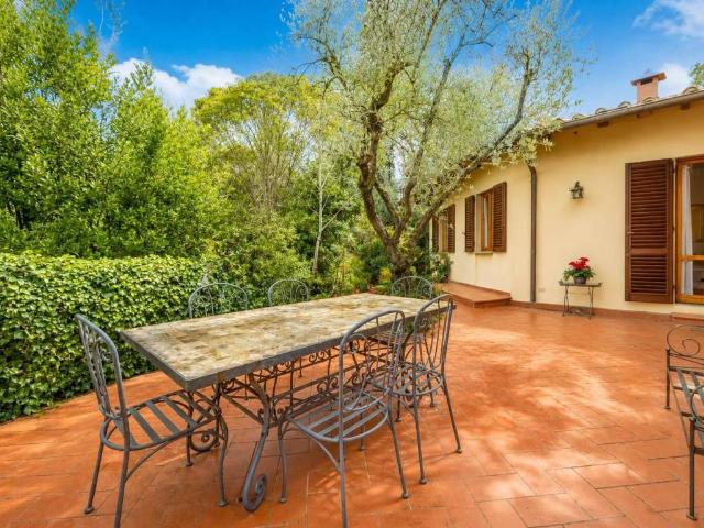 Villa in vendita a Firenze FI