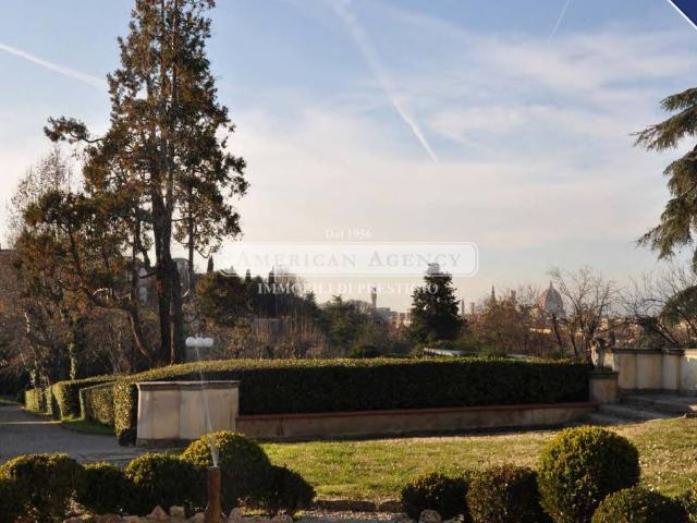 Villa in vendita a Firenze FI