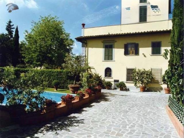 Villa in vendita a Firenze FI