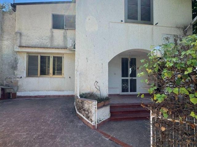 Villa in vendita a Floridia SR