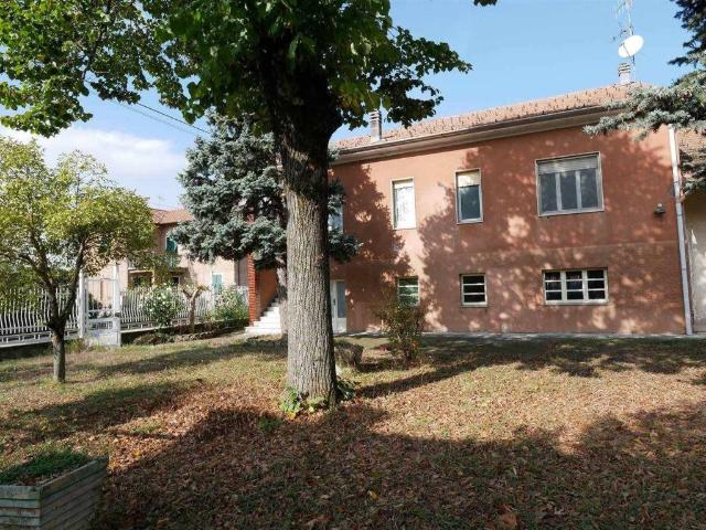 Villa in vendita a Francavilla Bisio AL