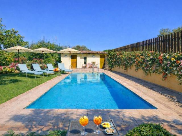 Villa in vendita a Frascati