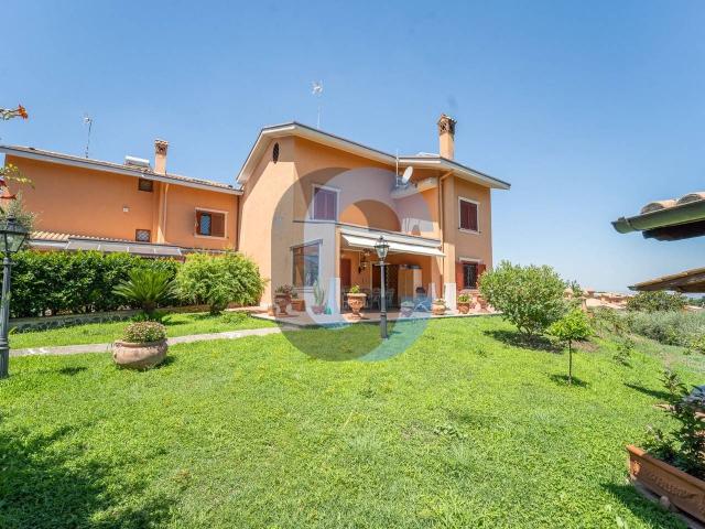 Villa in vendita a Frascati
