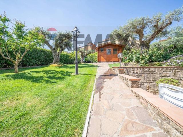 Villa in vendita a Frascati