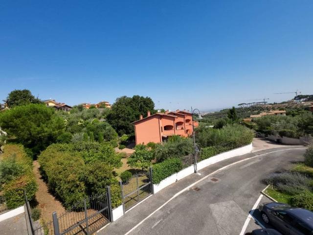 Villa in vendita a Frascati RM
