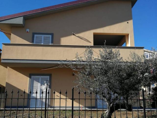 Villa in vendita a Frascati RM