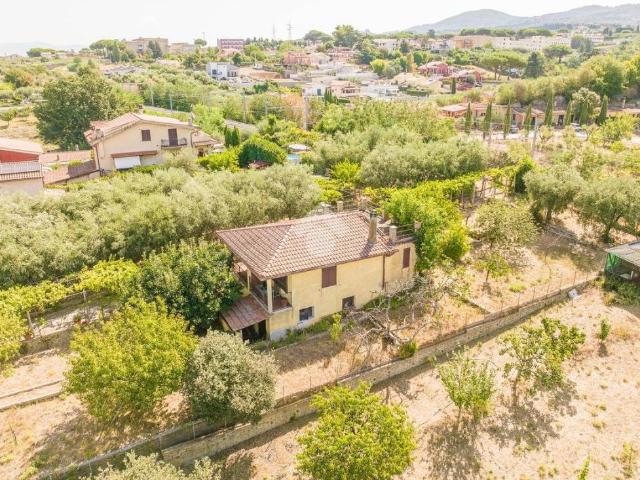 Villa in vendita a Frascati RM