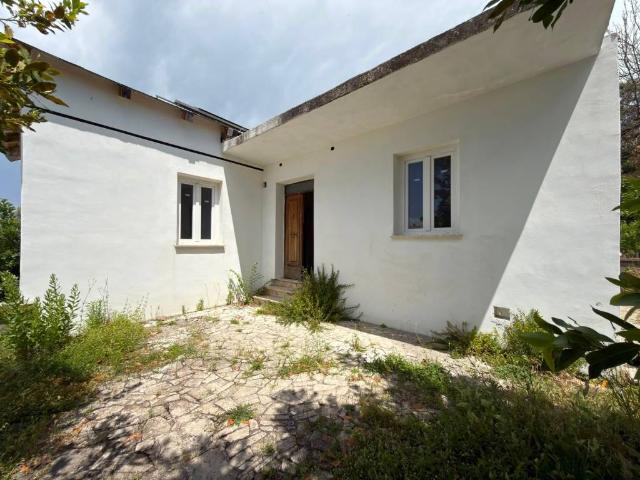 Villa in vendita a Frascati RM