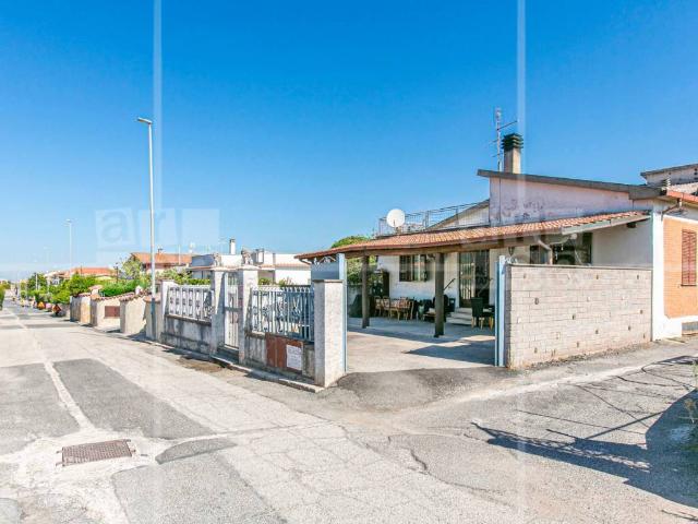 Villa in vendita a Frascati RM