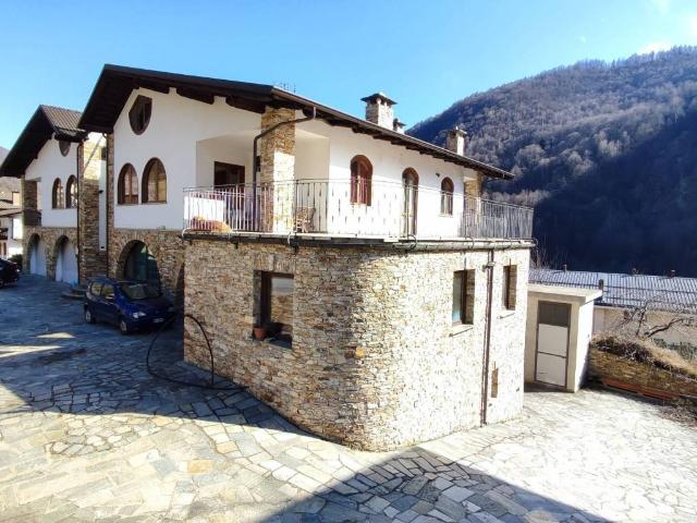 Villa in vendita a Frassino CN