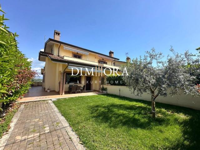 Villa in vendita a Frosinone FR