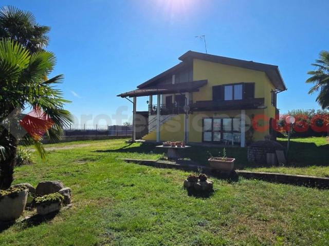 Villa in vendita a Frossasco TO