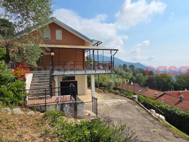 Villa in vendita a Frossasco