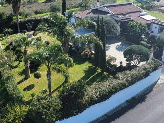 Villa in vendita a Furnari ME