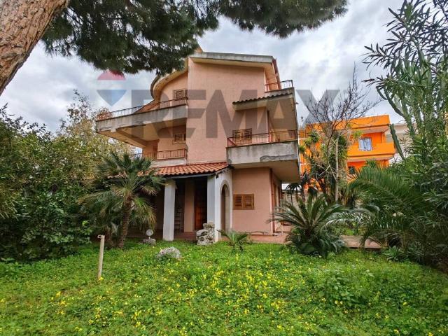 Villa in vendita a Furnari ME