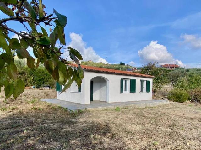 Villa in vendita a Imperia IM