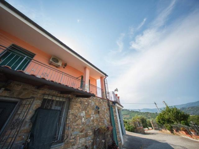 Villa in vendita a Imperia IM