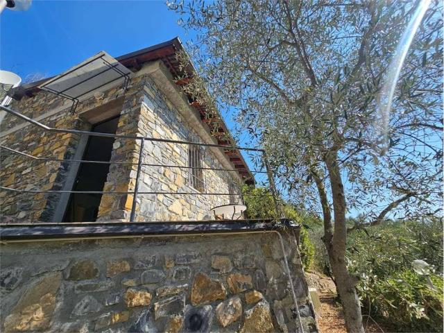 Villa in vendita a Imperia IM