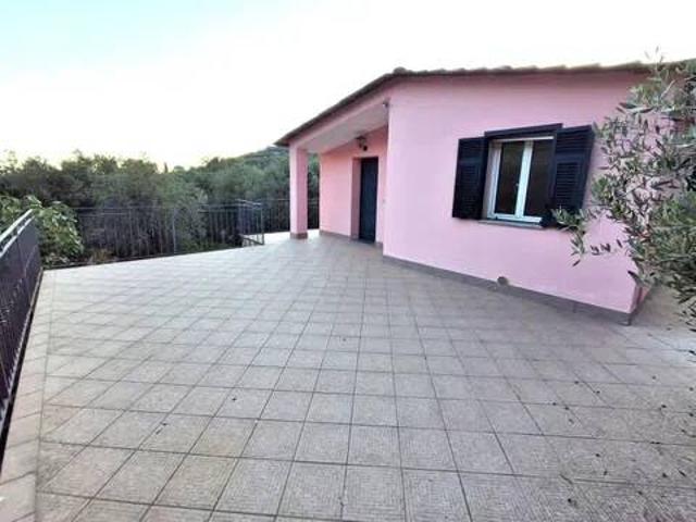 Villa in vendita a Imperia IM