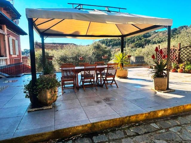 Villa in vendita a Imperia IM