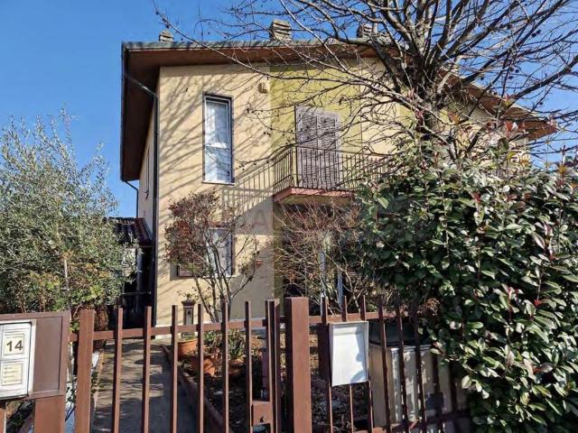 Villa in vendita a Inveruno MI