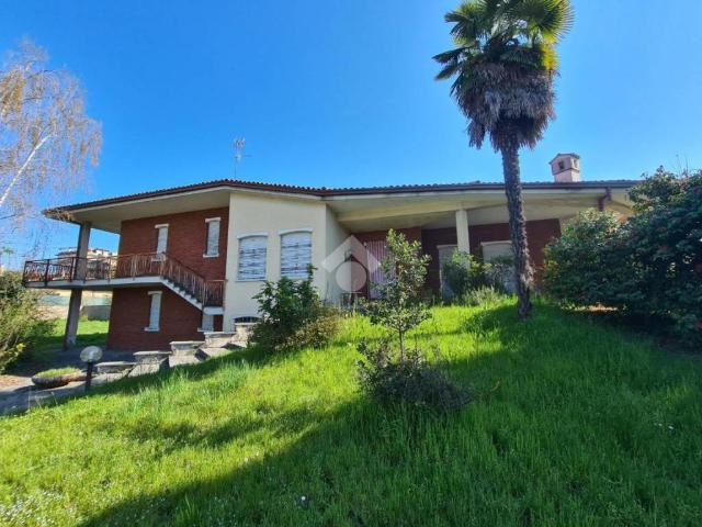 Villa in vendita a Inveruno MI