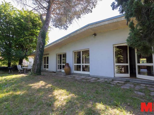Villa in vendita a Inveruno MI