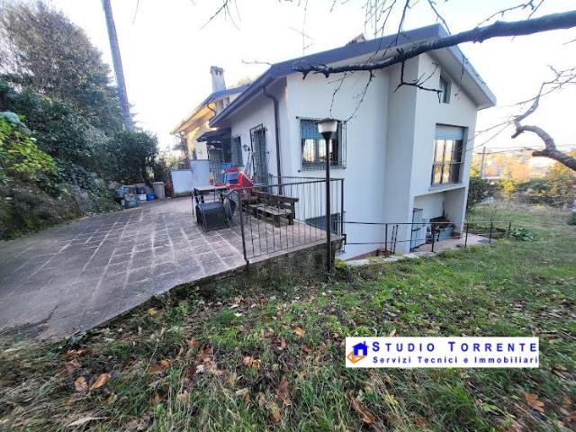 Villa in vendita a Inverigo