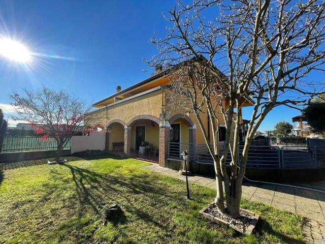 Villa in vendita a Isola della Scala VR