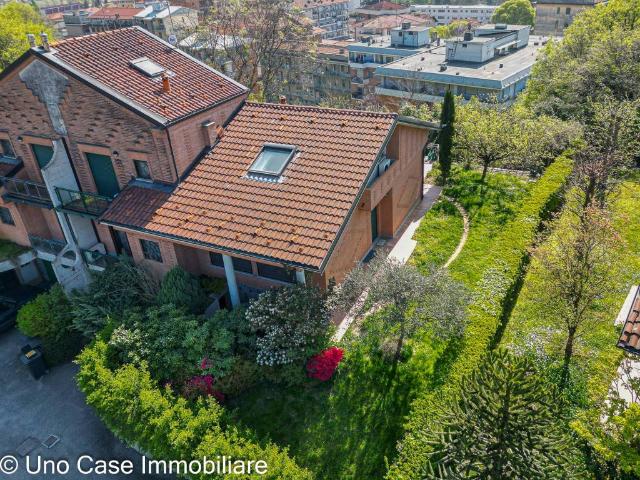 Villa in vendita a Ivrea TO