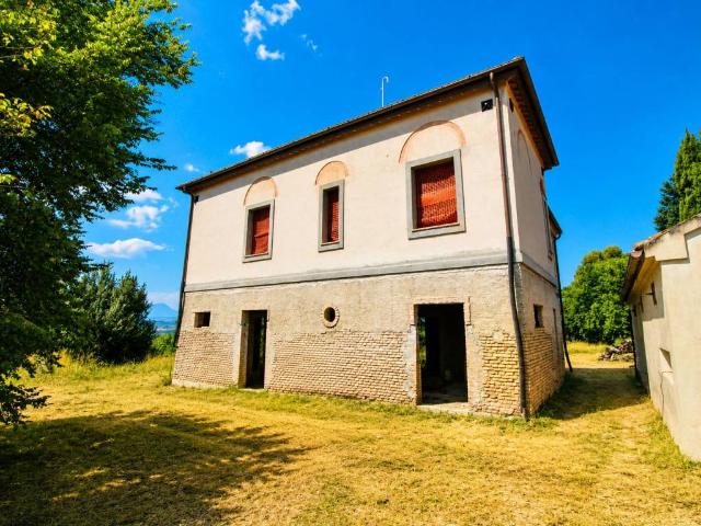Villa in vendita a Jesi AN