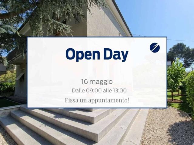 Villa in vendita a Jesi AN