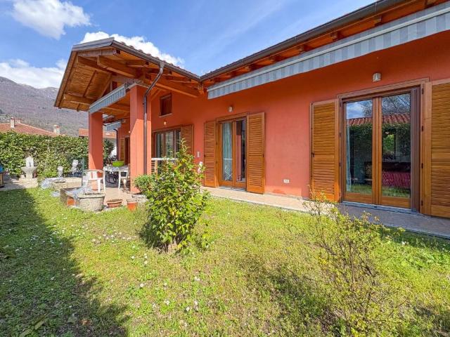 Villa in vendita a Omegna VB