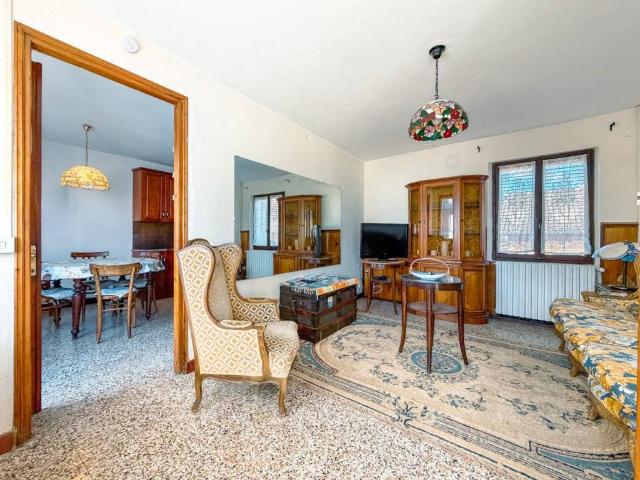 Villa in vendita a Omegna VB