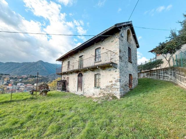 Villa in vendita a Omegna VB