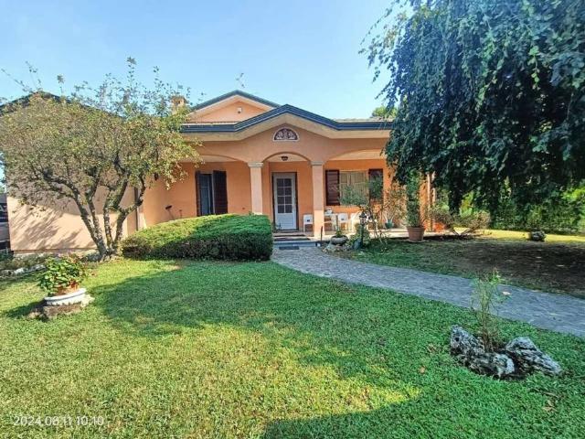 Villa in vendita a Offanengo CR