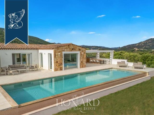 Villa in vendita a Olbia OT