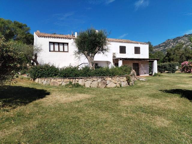Villa in vendita a Olbia OT