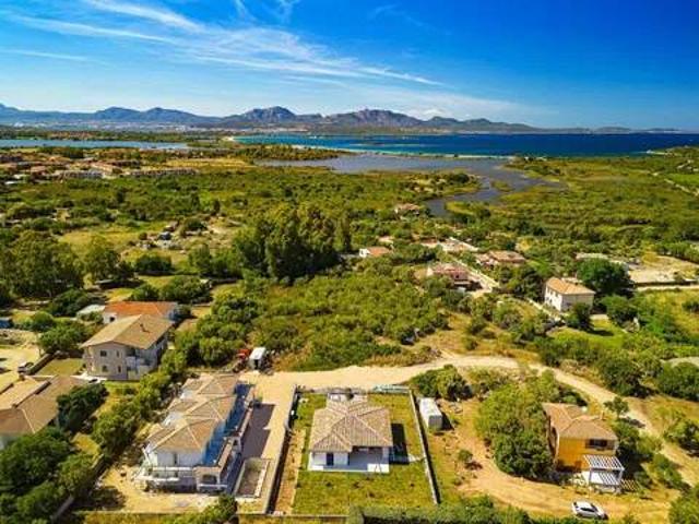 Villa in vendita a Olbia OT